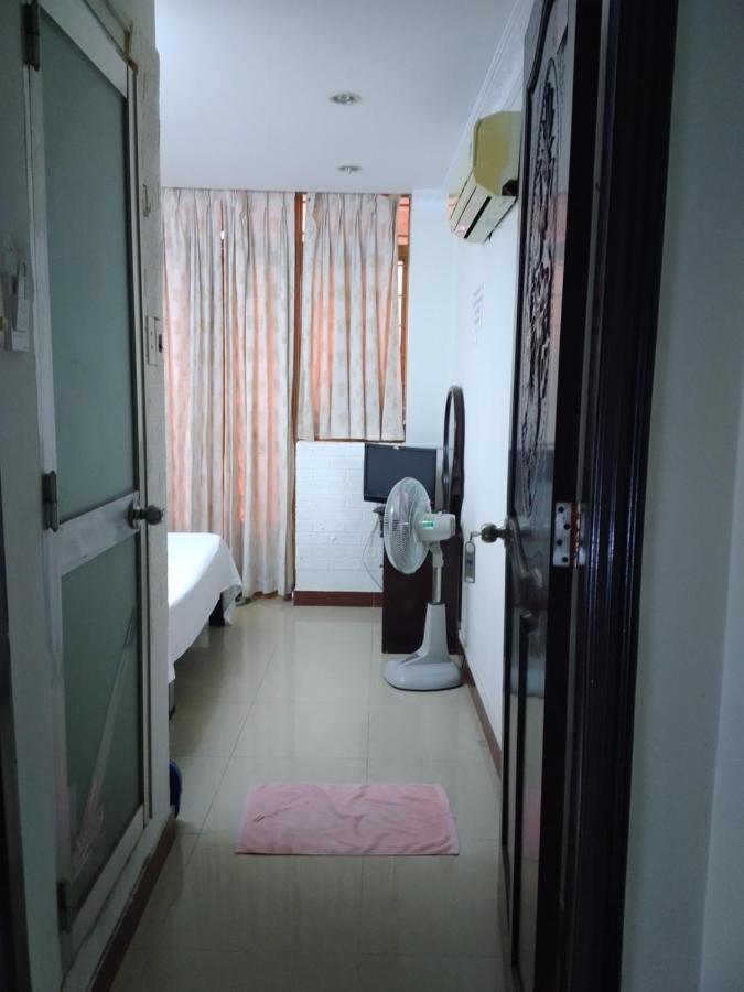 Guest House Uttrang 호치민 외부 사진